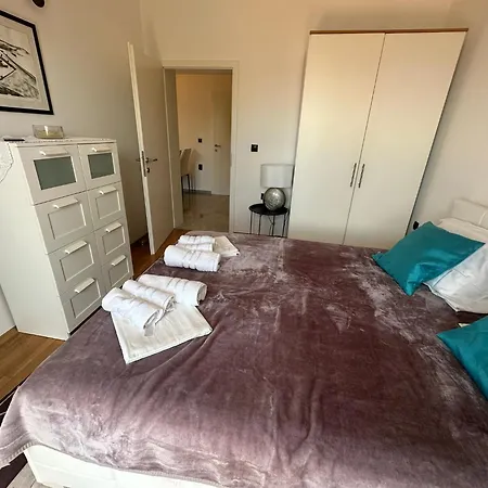 Gubic By El-pi Tours Apartman *