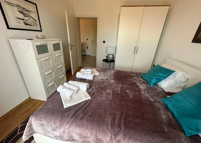 Gubic By El-pi Tours Apartman *