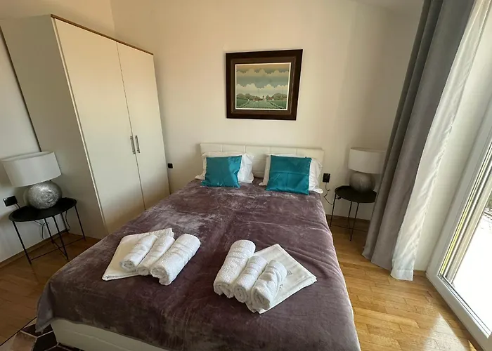 Gubic By El-pi Tours Apartman *