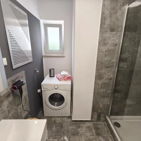 Apartman Gubic By El-pi Tours *